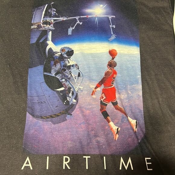 🔥🔥 MICHAEL JORDAN AIRTIME MVP World Champs Long Sleeve Tee - Good Condition - Picture 5 of 11